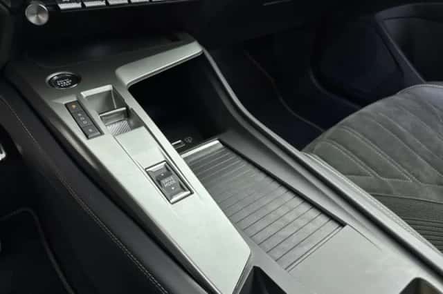 Peugeot 308 (2024) thumbnail 26