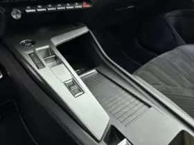 Peugeot 308 (2024) thumbnail 26