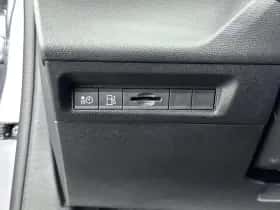 Peugeot 308 (2024) thumbnail 32