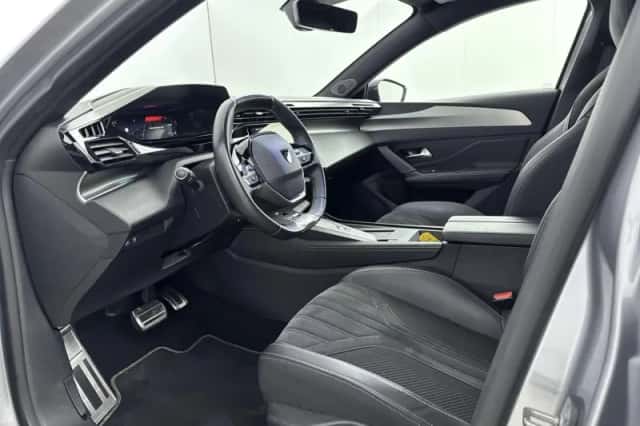 Peugeot 308 (2024) thumbnail 6