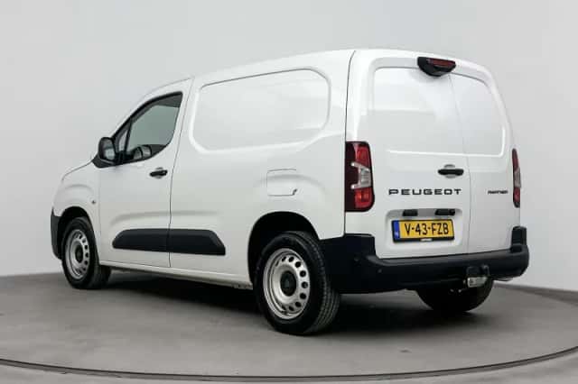 Peugeot Partner (2024) thumbnail 3