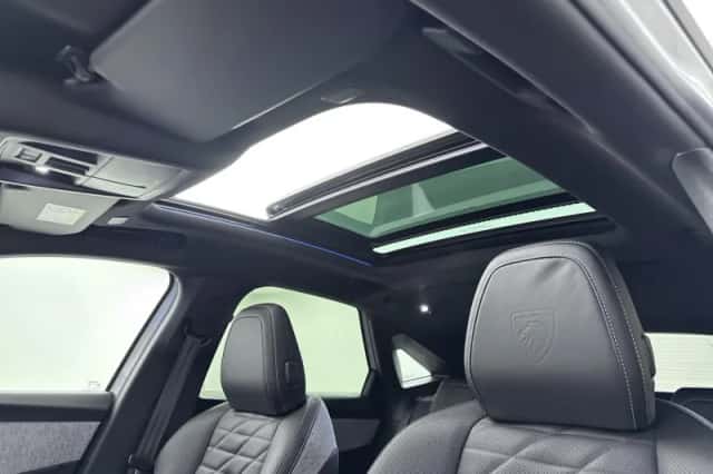 Peugeot e-3008 (2025) thumbnail 16