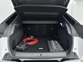 Peugeot e-3008 (2025) thumbnail 18