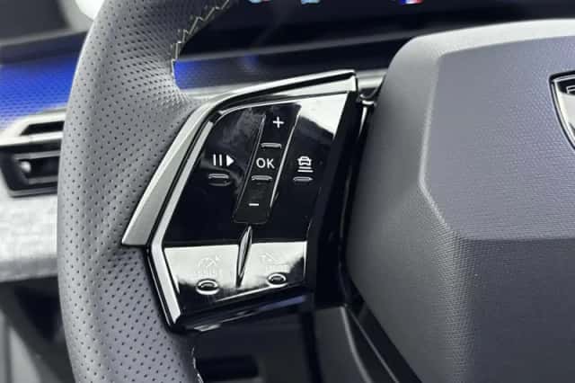 Peugeot e-3008 (2025) thumbnail 22
