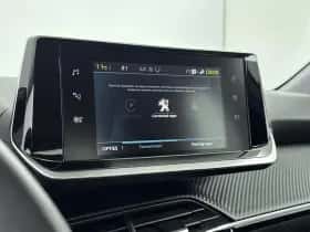 Peugeot e-208 (2022) thumbnail 18