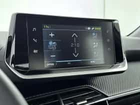 Peugeot e-208 (2022) thumbnail 19