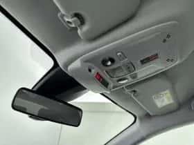 Peugeot e-208 (2022) thumbnail 22