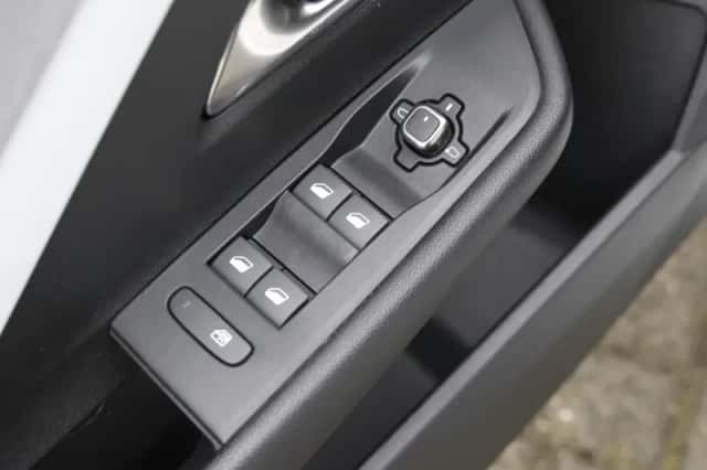 Opel Astra (2025) thumbnail 24