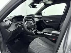 Peugeot e-2008 (2025) thumbnail 6
