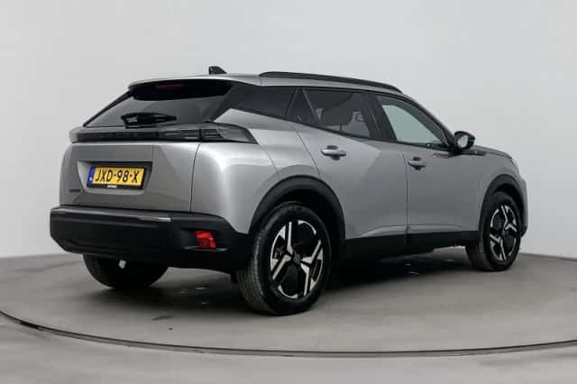 Peugeot e-2008 (2025) thumbnail 10