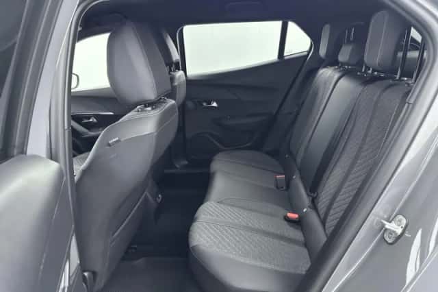 Peugeot 2008 (2025) thumbnail 11