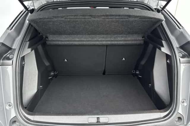 Peugeot 2008 (2025) thumbnail 12