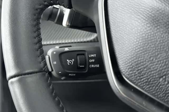 Peugeot 2008 (2025) thumbnail 17