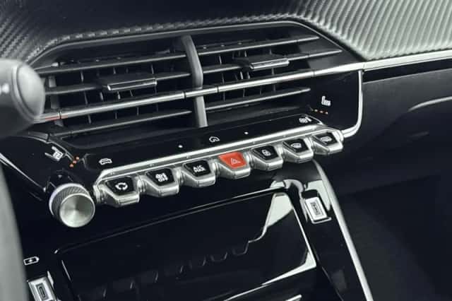 Peugeot 2008 (2025) thumbnail 22