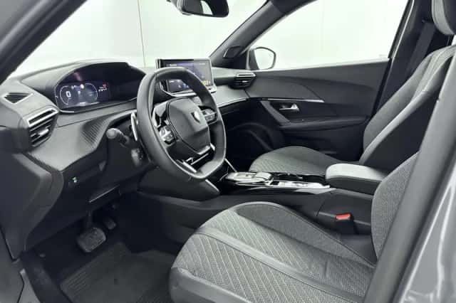 Peugeot 2008 (2025) thumbnail 5