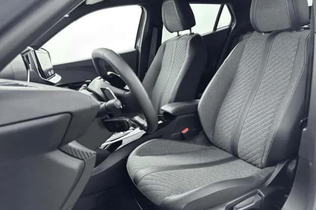Peugeot 2008 (2025) thumbnail 10