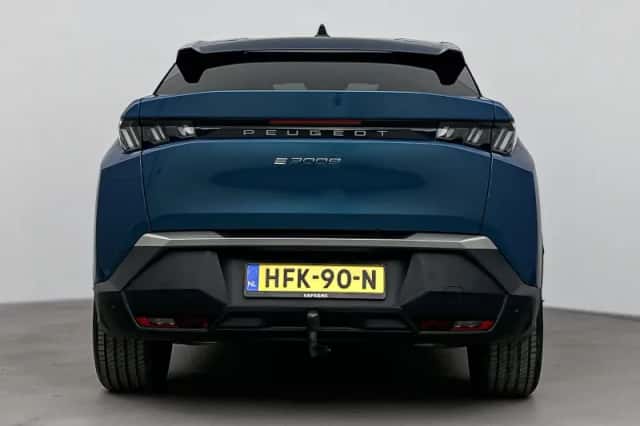 Peugeot e-3008 (2025) thumbnail 9