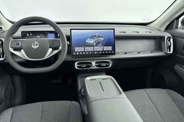 Leapmotor B10 (2026) thumbnail 5