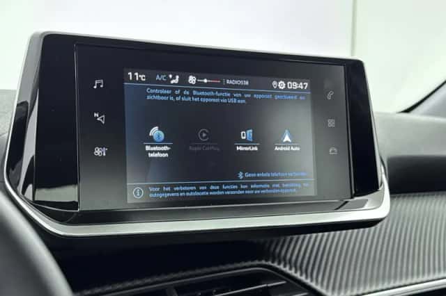 Peugeot 208 (2021) thumbnail 21
