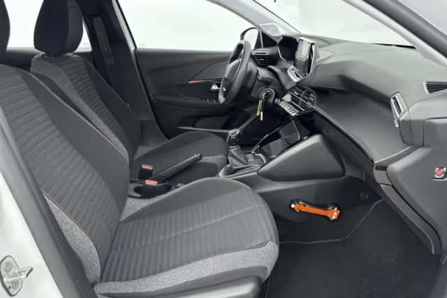 Peugeot 208 (2021) thumbnail 29