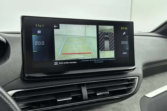 Peugeot 3008 (2024) thumbnail 25