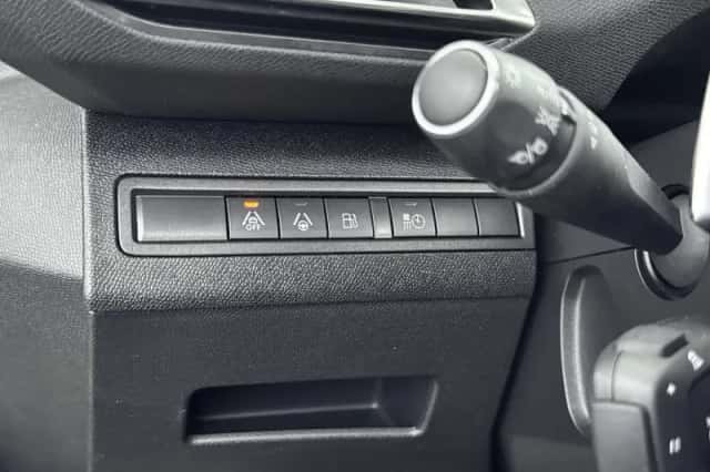 Peugeot 3008 (2024) thumbnail 33