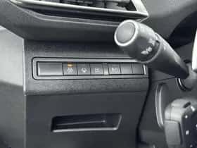 Peugeot 3008 (2024) thumbnail 33