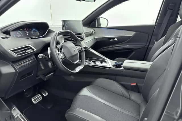 Peugeot 3008 (2024) thumbnail 6