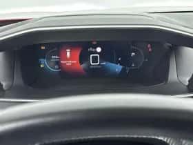 Peugeot 2008 (2021) thumbnail 18