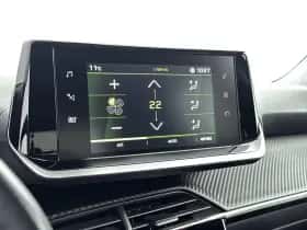 Peugeot 2008 (2021) thumbnail 22
