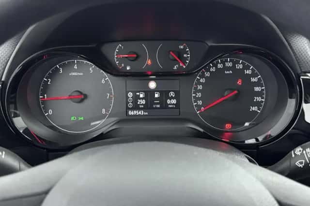 Opel Corsa (2021) thumbnail 18