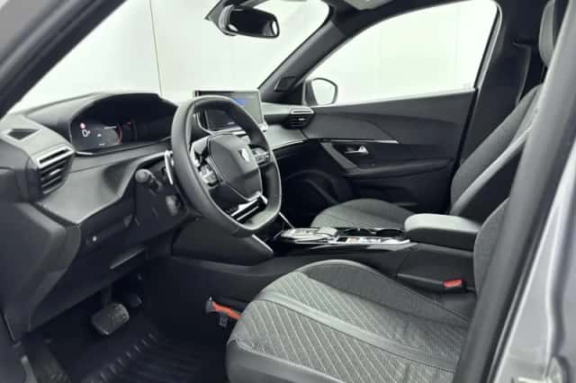 Peugeot 2008 (2025) thumbnail 15