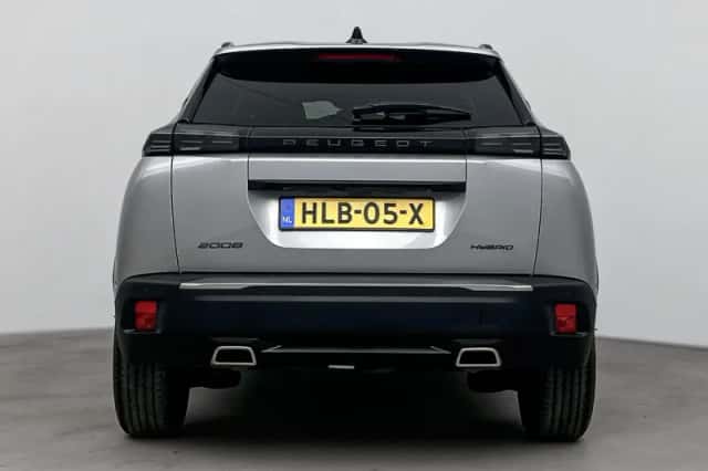 Peugeot 2008 (2025) thumbnail 3