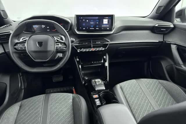 Peugeot 2008 (2025) thumbnail 7