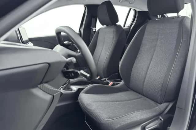 Peugeot 208 (2025) thumbnail 13