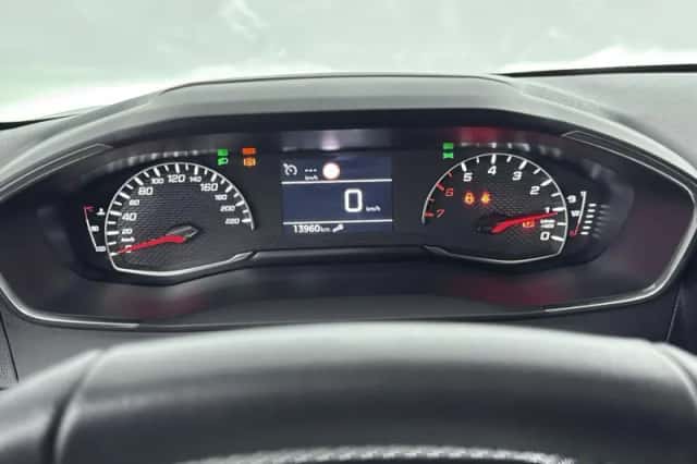 Peugeot 208 (2025) thumbnail 17