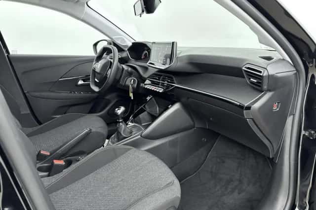 Peugeot 208 (2025) thumbnail 7