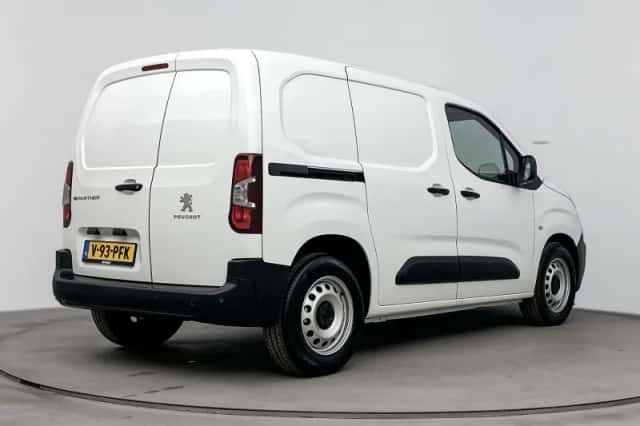 Peugeot E-Partner (2023) thumbnail 3