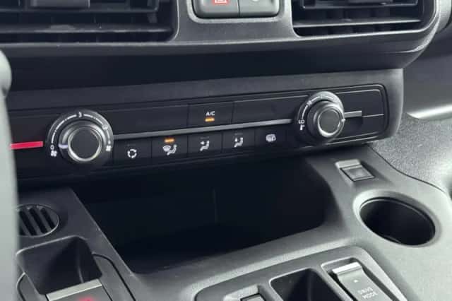 Peugeot E-Partner (2023) thumbnail 25