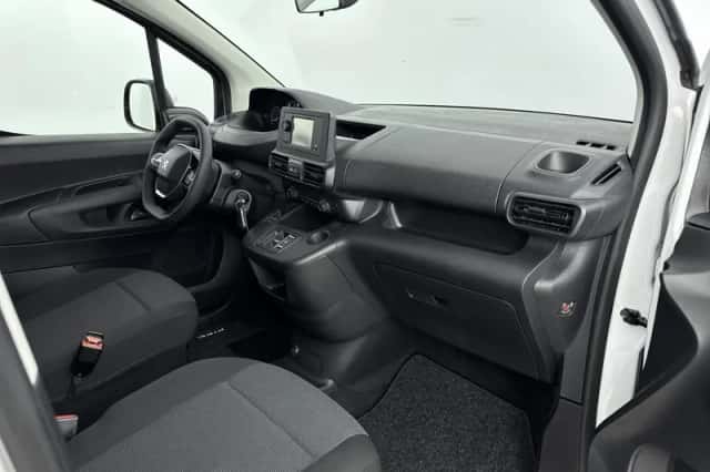 Peugeot E-Partner (2023) thumbnail 6