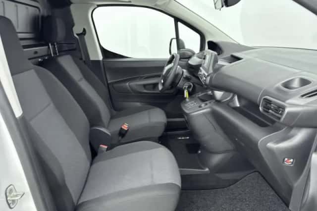 Peugeot E-Partner (2023) thumbnail 7