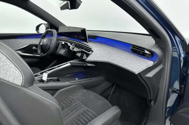 Peugeot e-3008 (2025) thumbnail 14