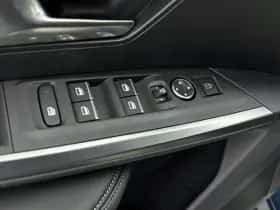 Peugeot e-3008 (2025) thumbnail 17