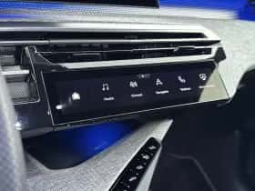 Peugeot e-3008 (2025) thumbnail 25