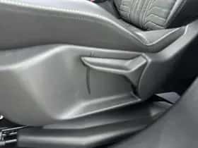 Peugeot e-3008 (2025) thumbnail 31