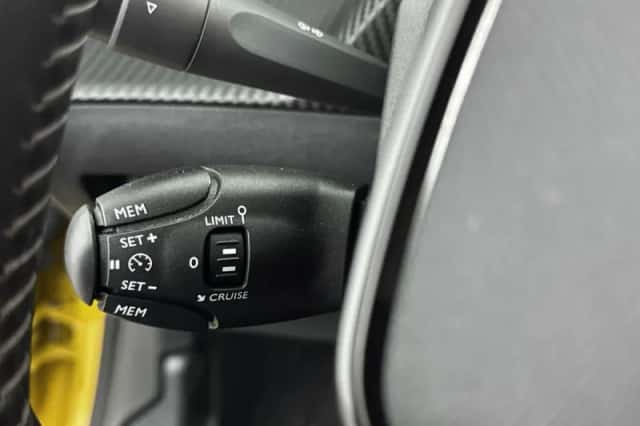 Peugeot 208 (2020) thumbnail 19