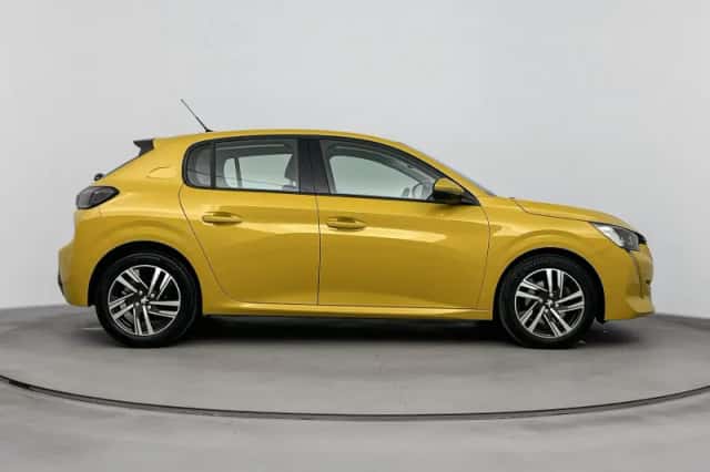 Peugeot 208 (2020) thumbnail 9
