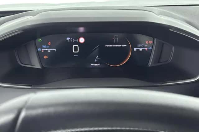 Peugeot 2008 (2025) thumbnail 18