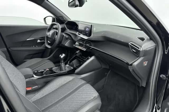 Peugeot 2008 (2025) thumbnail 7
