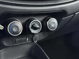 Toyota Aygo (2022) thumbnail 23
